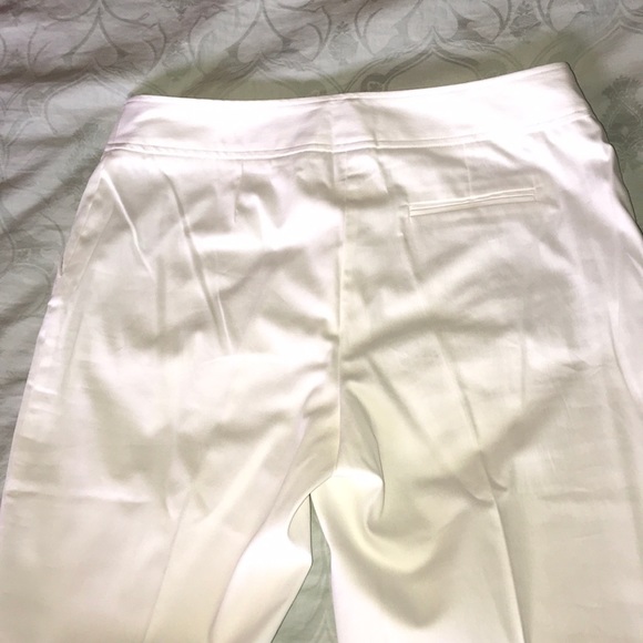 NWOT White Tab-Button Trousers, size 10 - Picture 3 of 5